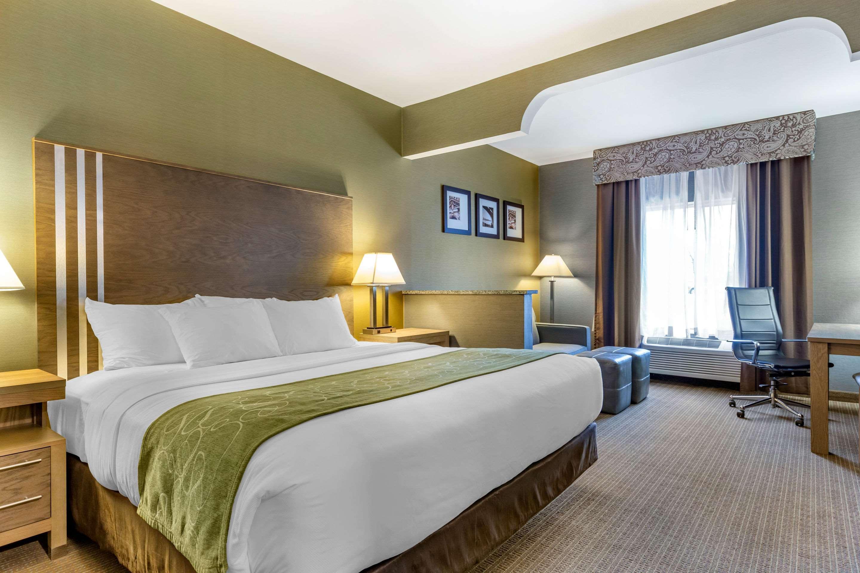 Comfort Suites Southgate-Detroit Exteriér fotografie