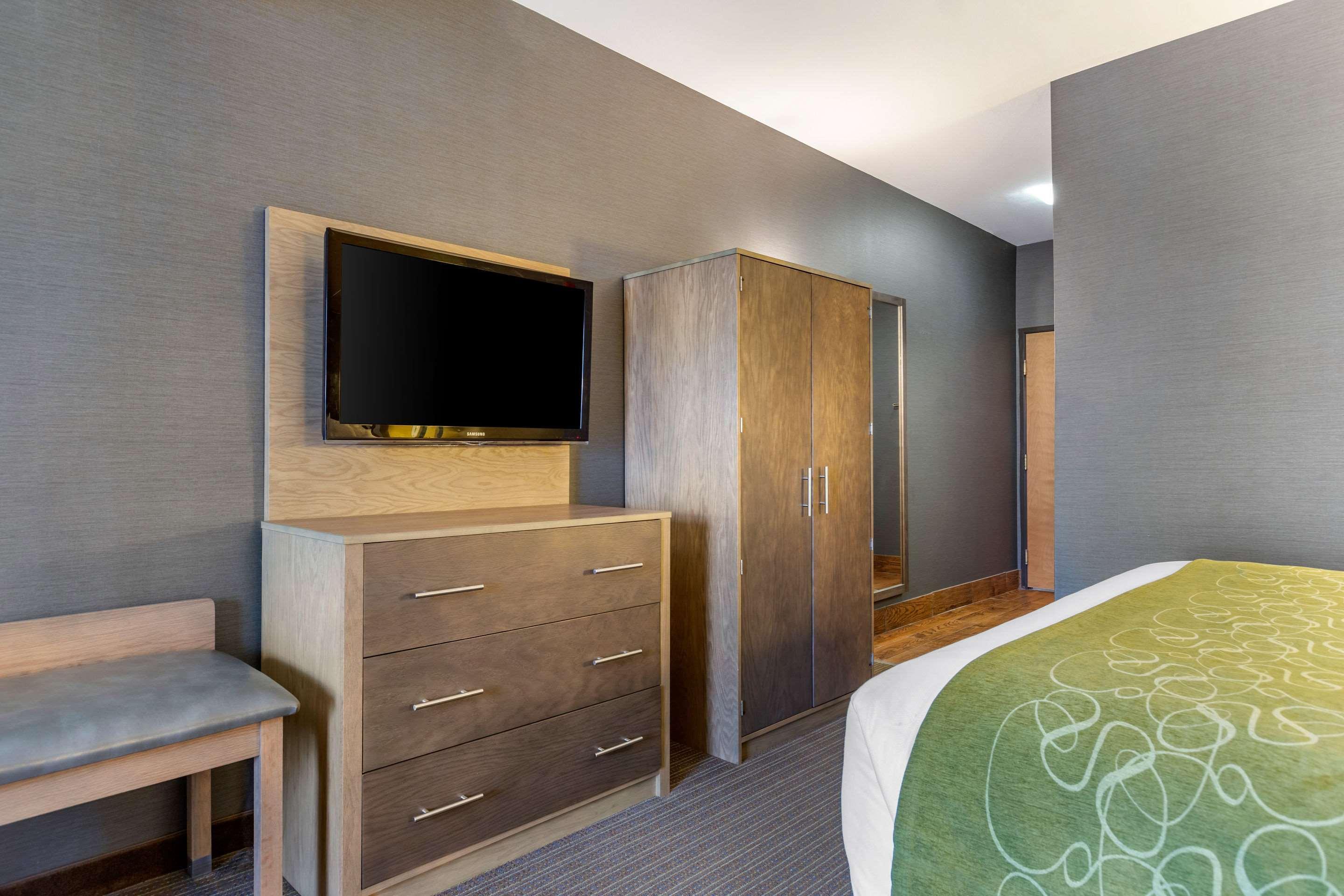 Comfort Suites Southgate-Detroit Exteriér fotografie