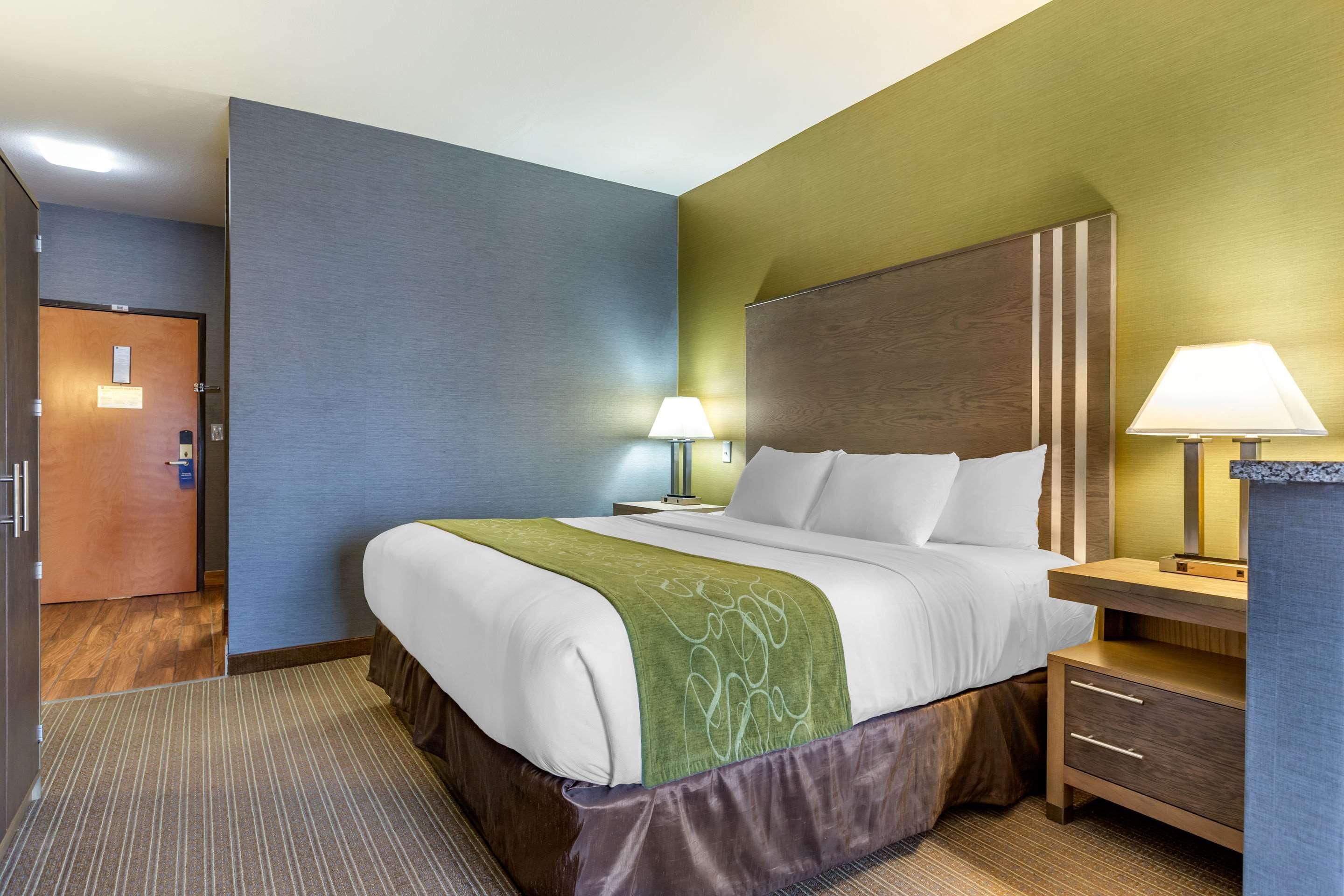 Comfort Suites Southgate-Detroit Exteriér fotografie