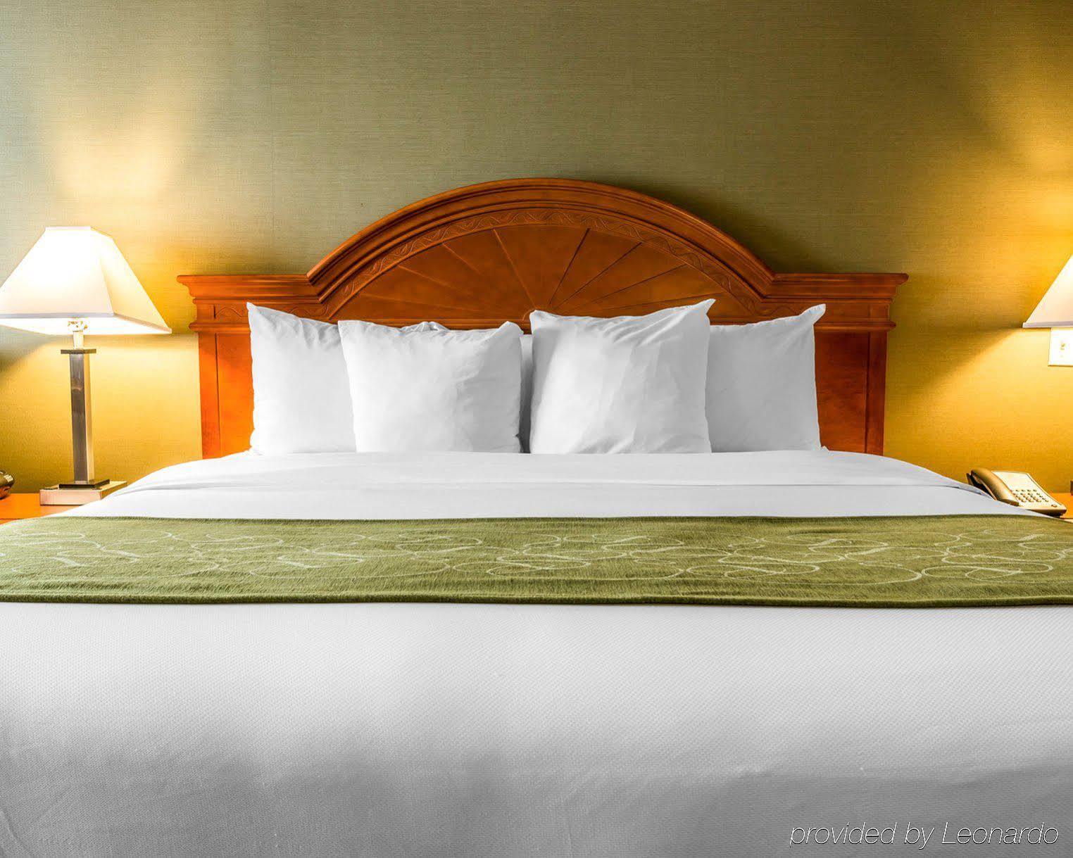 Comfort Suites Southgate-Detroit Exteriér fotografie